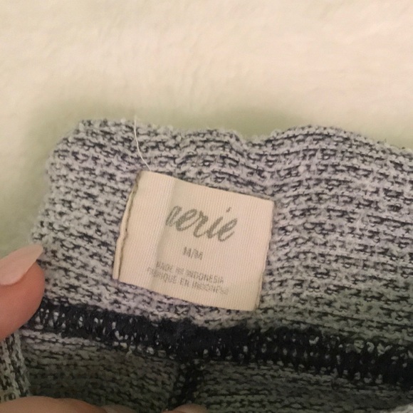 ❄️2 FOR $20❄️ Aerie Sweats - Picture 3 of 5